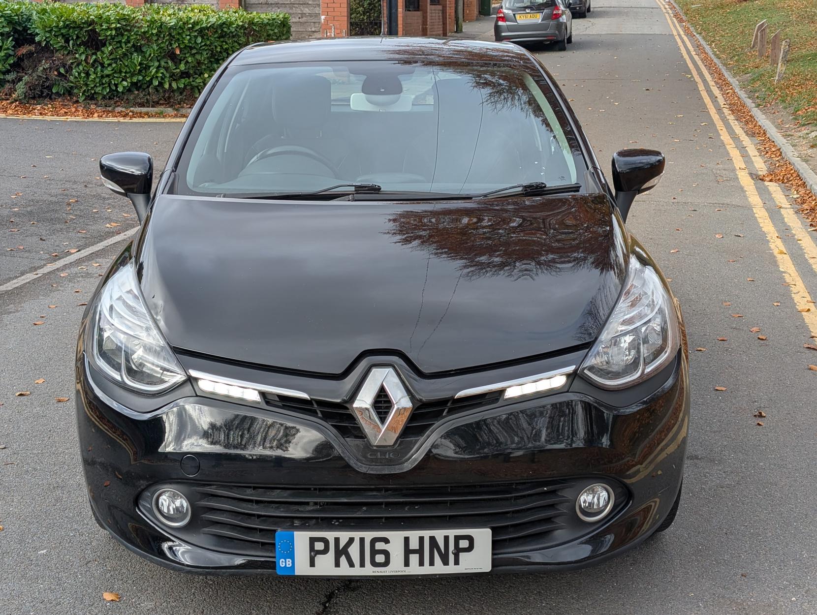 Renault Clio 1.2 16V Dynamique Nav Hatchback 5dr Petrol Manual Euro 6 (75 ps)