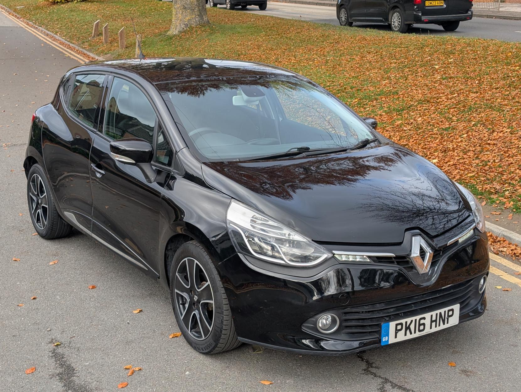 Renault Clio 1.2 16V Dynamique Nav Hatchback 5dr Petrol Manual Euro 6 (75 ps)