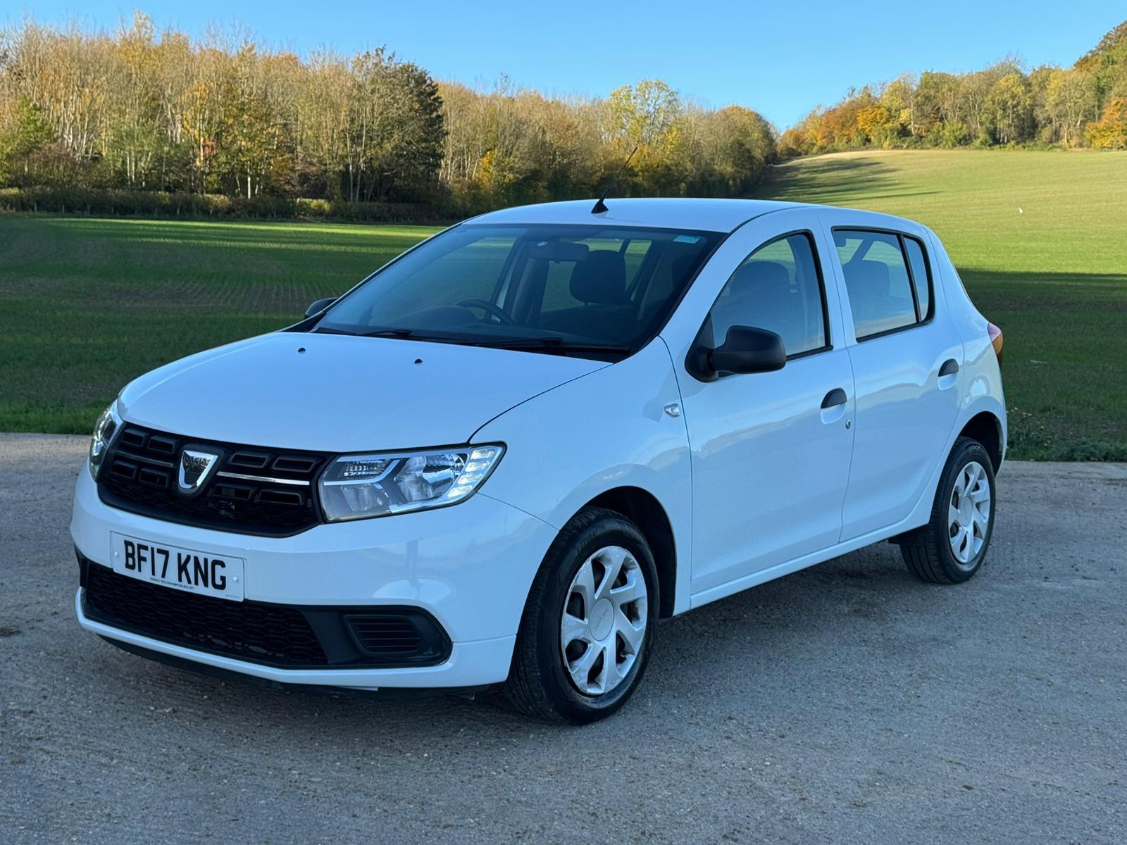 Dacia Sandero 1.0 SCe Ambiance Hatchback 5dr Petrol Manual Euro 6 (75 ps)