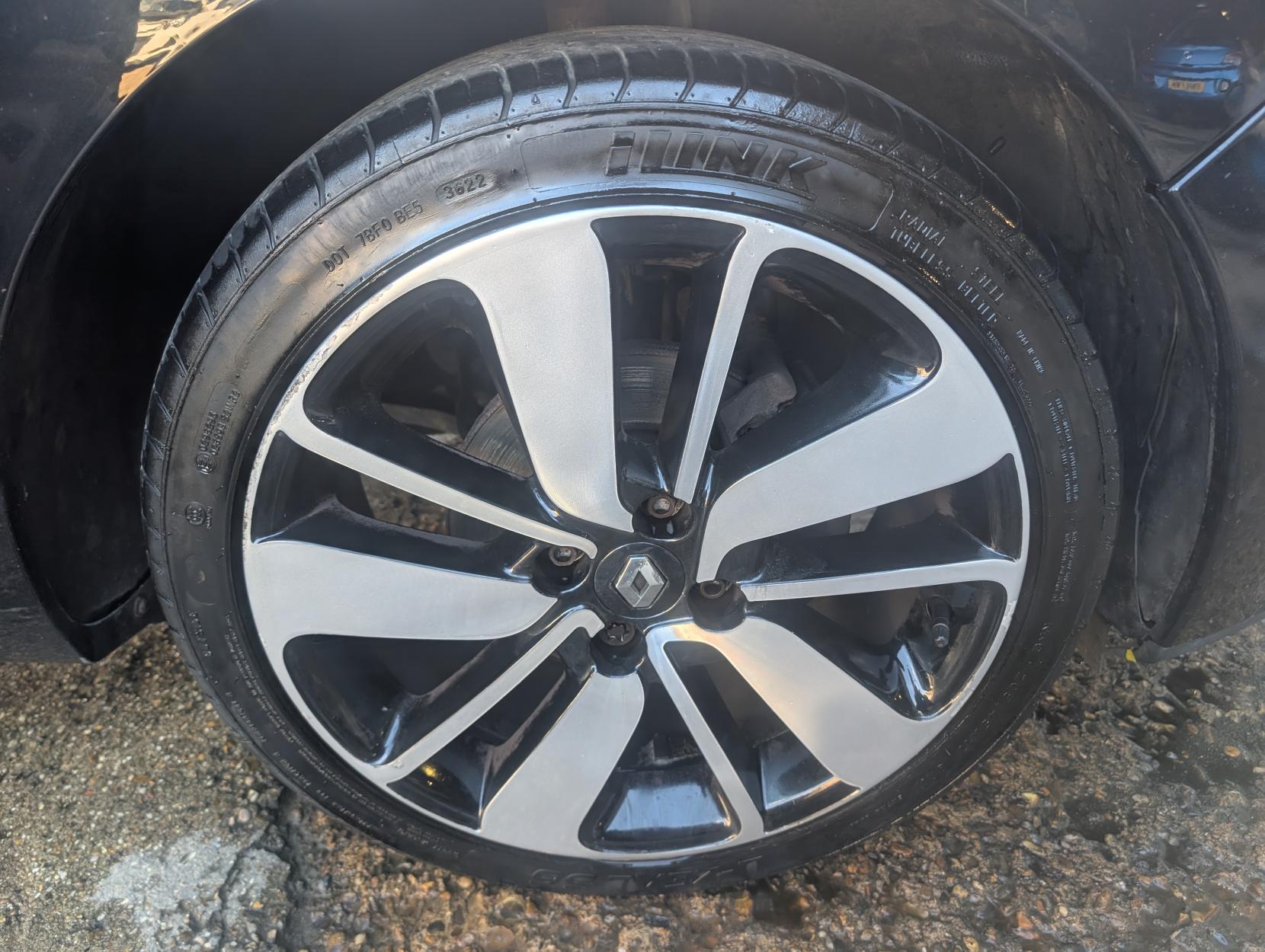 Renault Clio 1.5 dCi Dynamique S MediaNav Hatchback 5dr Diesel EDC Euro 5 (90 ps)