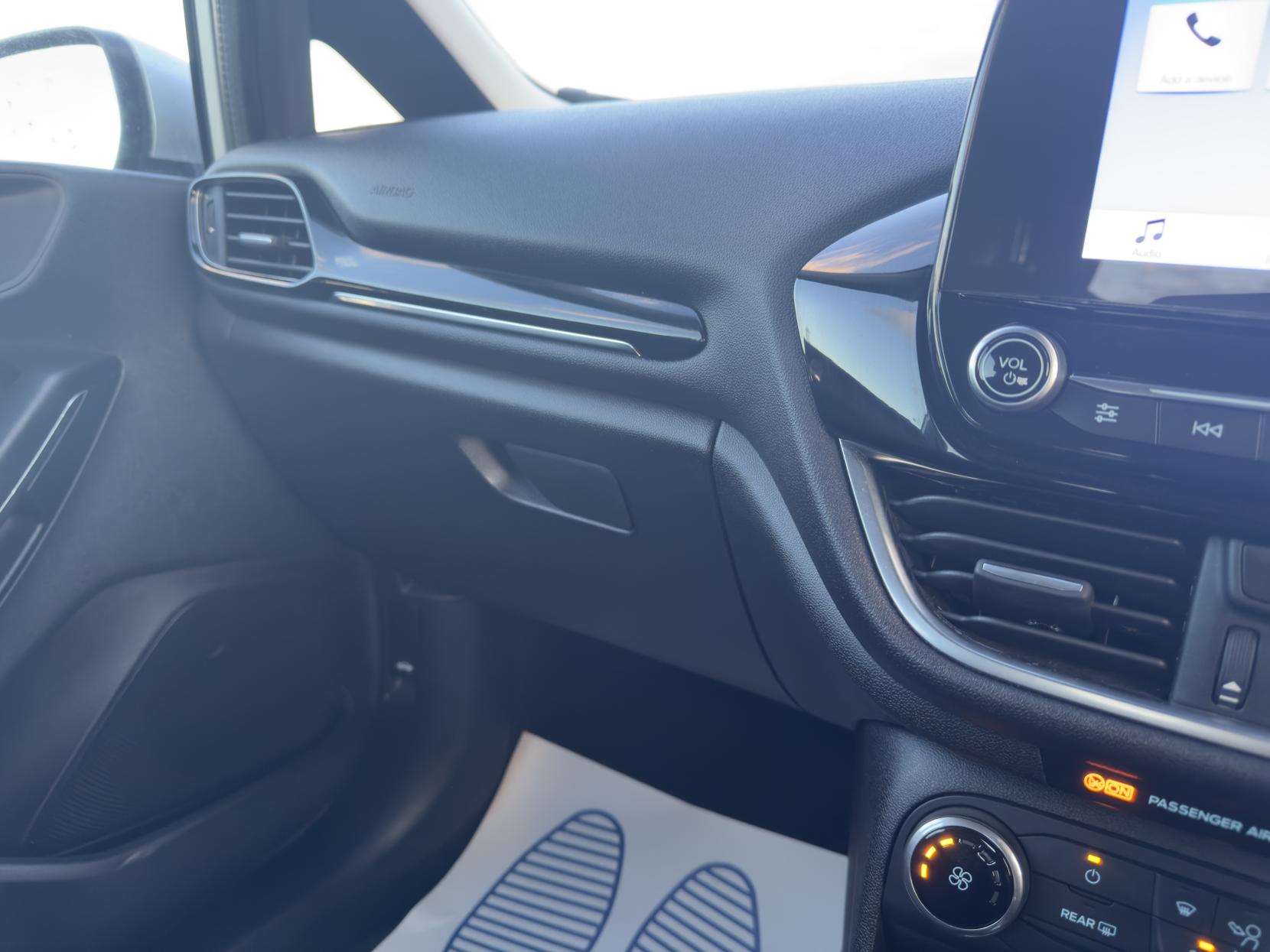 Ford Fiesta 1.0T EcoBoost Zetec Hatchback 5dr Petrol Manual Euro 6 (s/s) (100 ps)