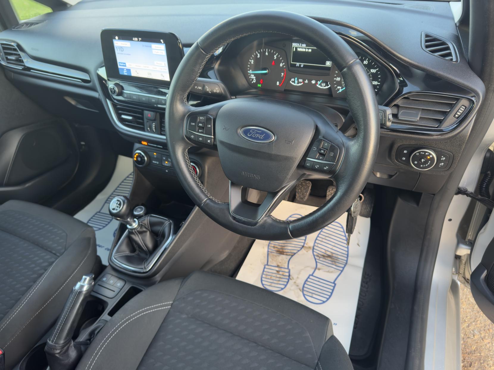 Ford Fiesta 1.0T EcoBoost Zetec Hatchback 5dr Petrol Manual Euro 6 (s/s) (100 ps)