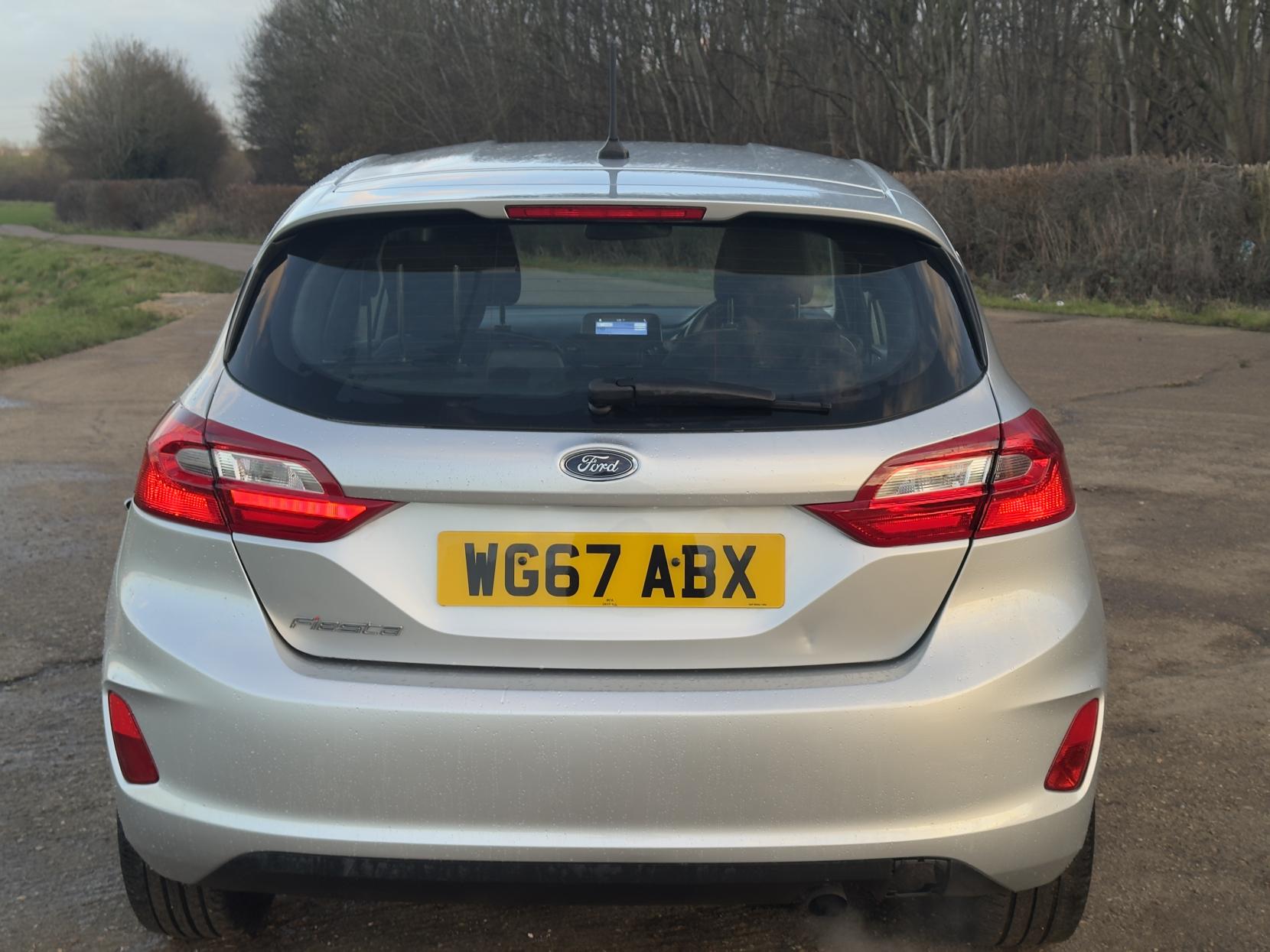 Ford Fiesta 1.0T EcoBoost Zetec Hatchback 5dr Petrol Manual Euro 6 (s/s) (100 ps)