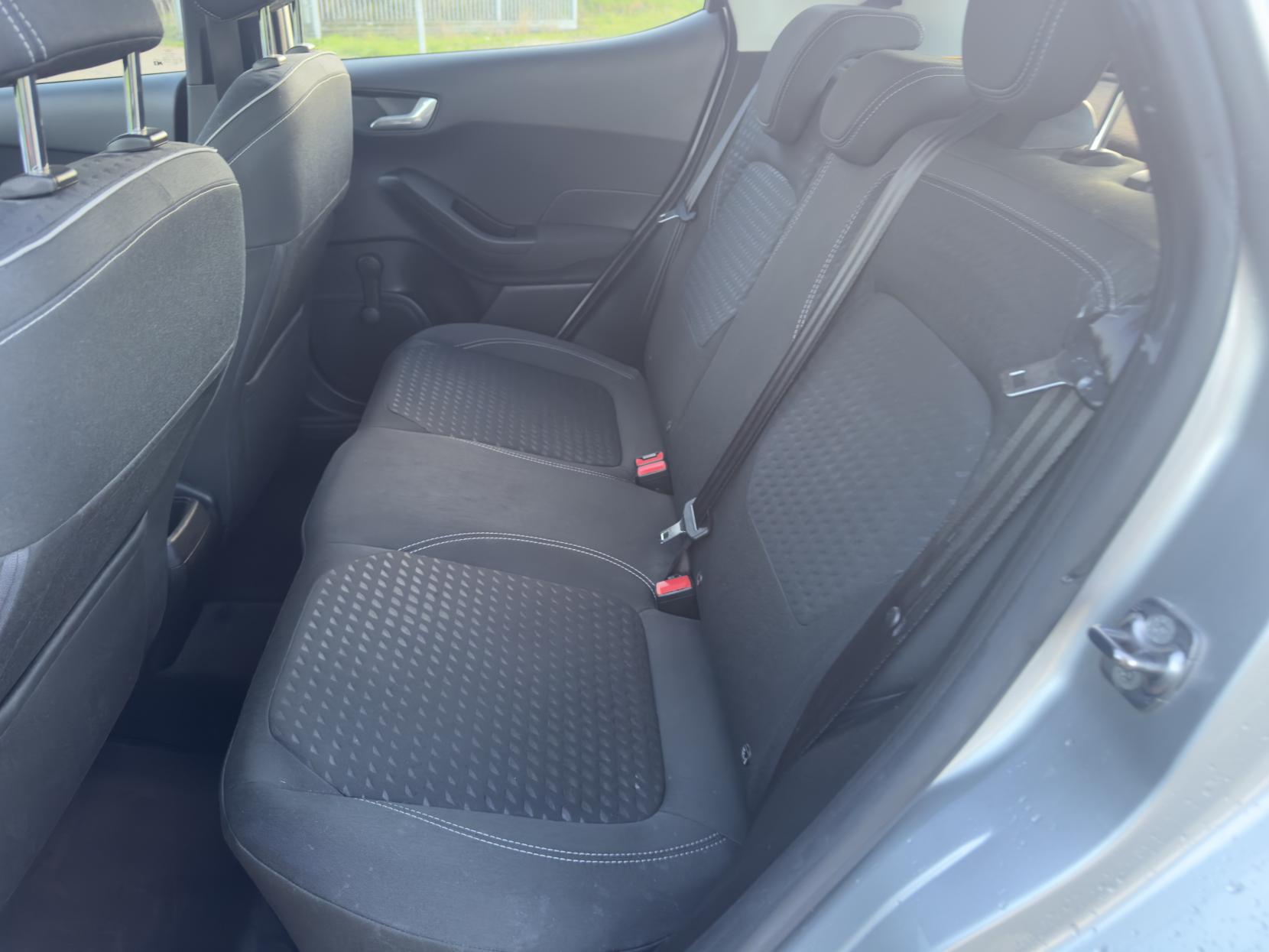 Ford Fiesta 1.0T EcoBoost Zetec Hatchback 5dr Petrol Manual Euro 6 (s/s) (100 ps)