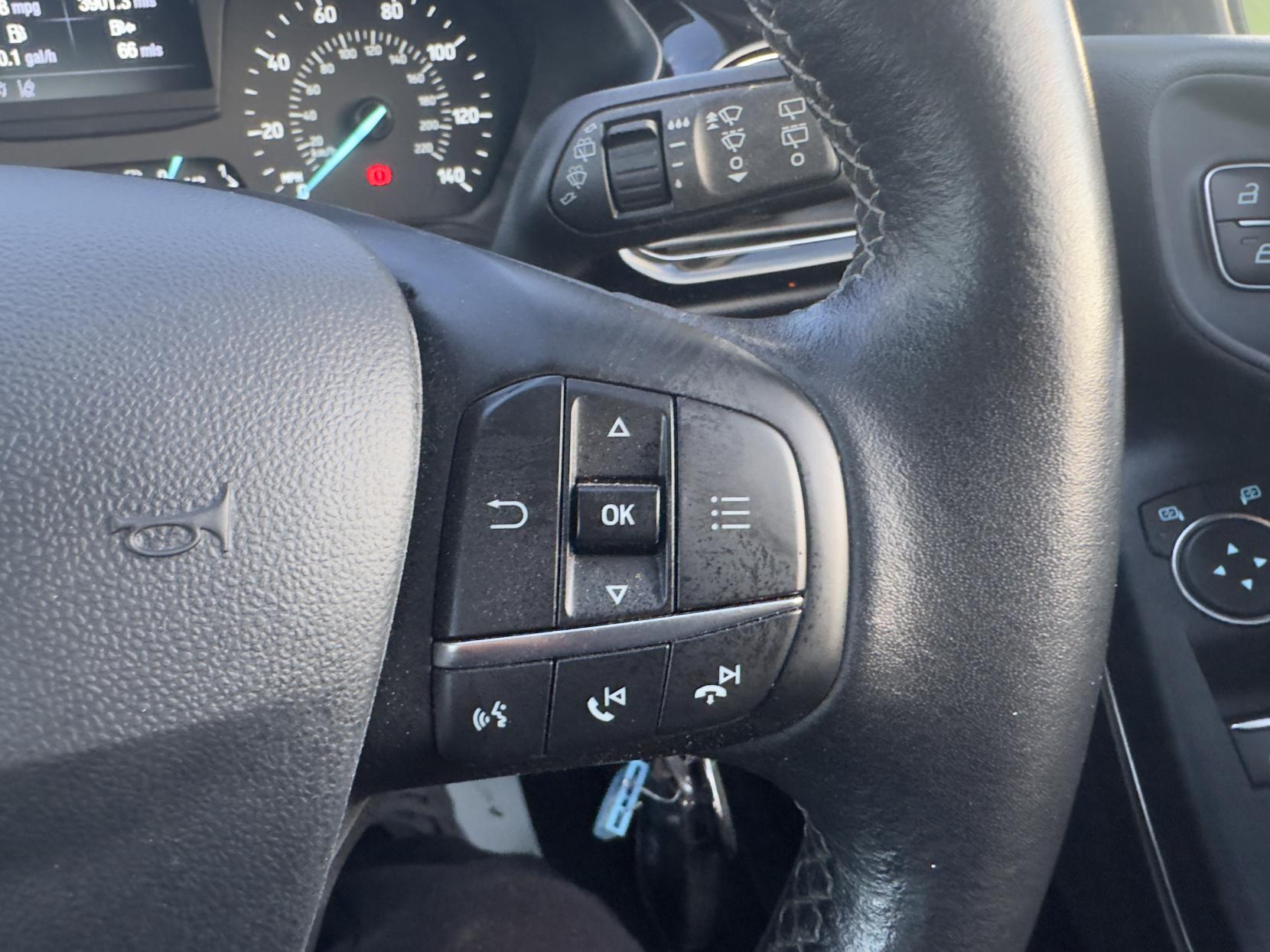 Ford Fiesta 1.0T EcoBoost Zetec Hatchback 5dr Petrol Manual Euro 6 (s/s) (100 ps)