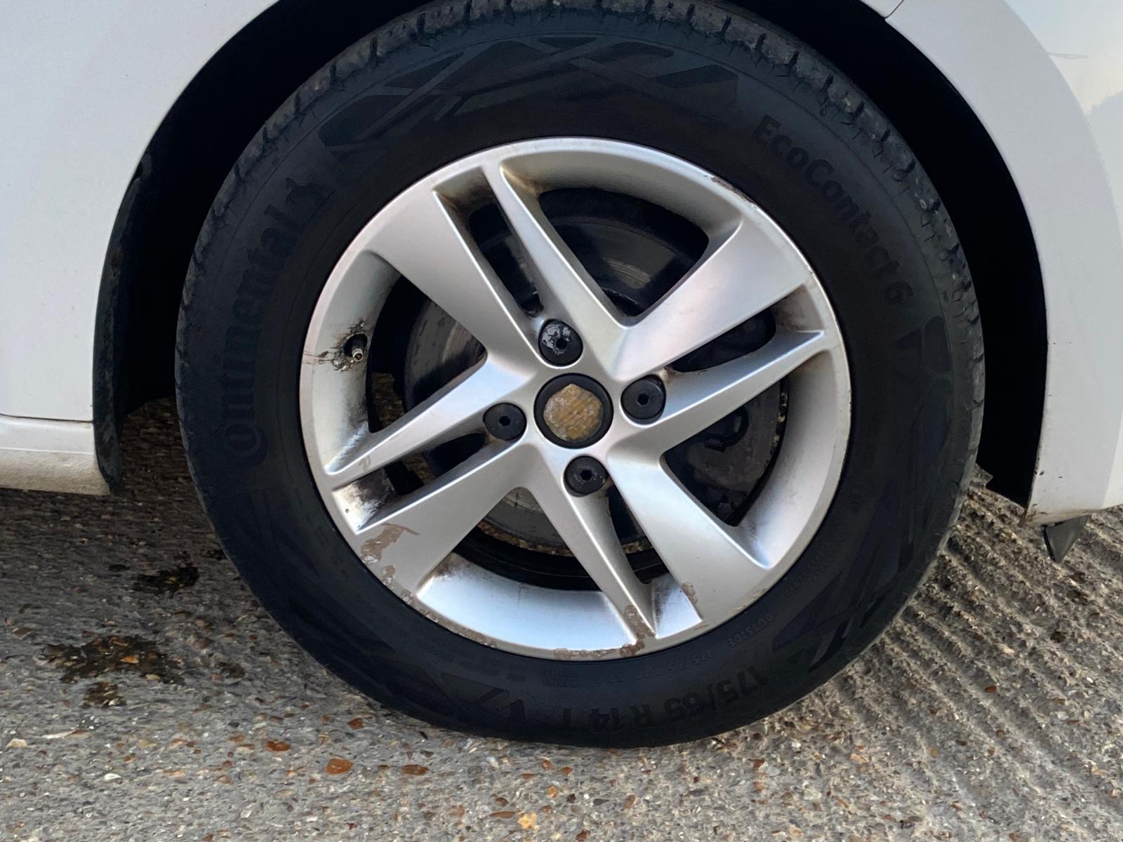 SEAT Mii 1.0 12v Toca Hatchback 3dr Petrol Manual Euro 5 (60 ps)