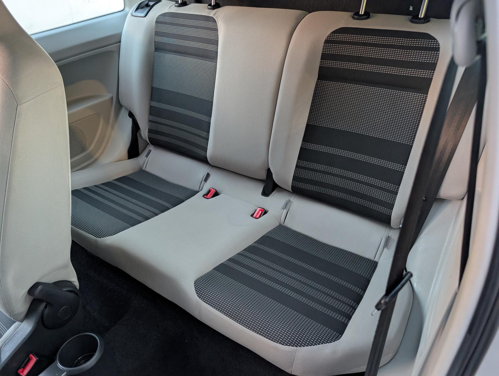 SEAT Mii 1.0 12v Toca Hatchback 3dr Petrol Manual Euro 5 (60 ps)