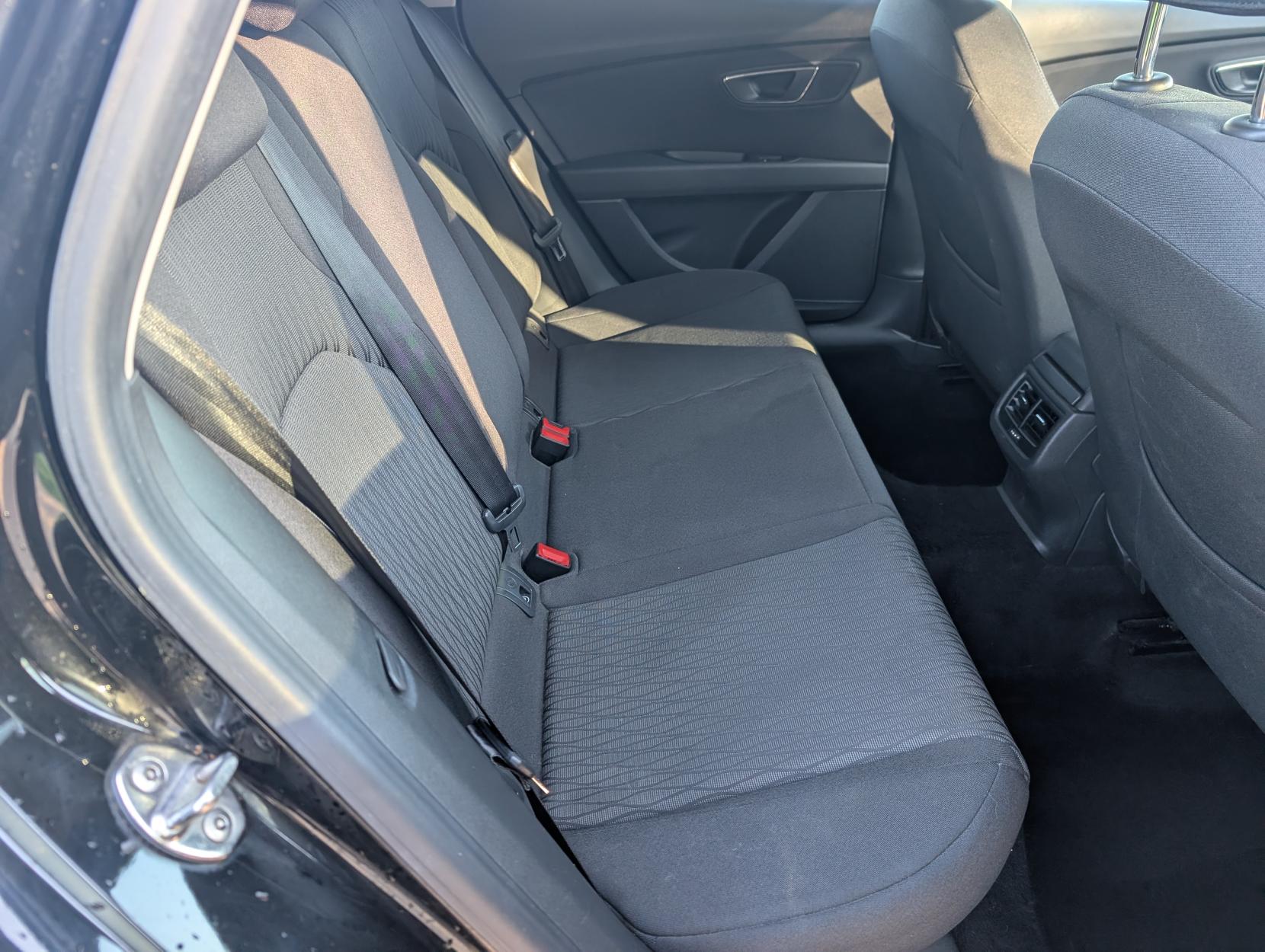 SEAT Leon 1.2 TSI SE Hatchback 5dr Petrol DSG Euro 6 (s/s) (110 ps)