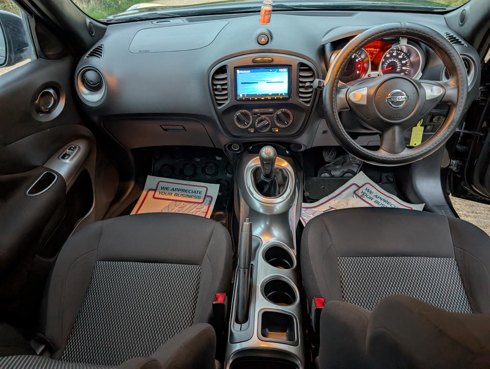 Nissan Juke 1.6 Visia SUV 5dr Petrol Manual Euro 6 (94 ps)