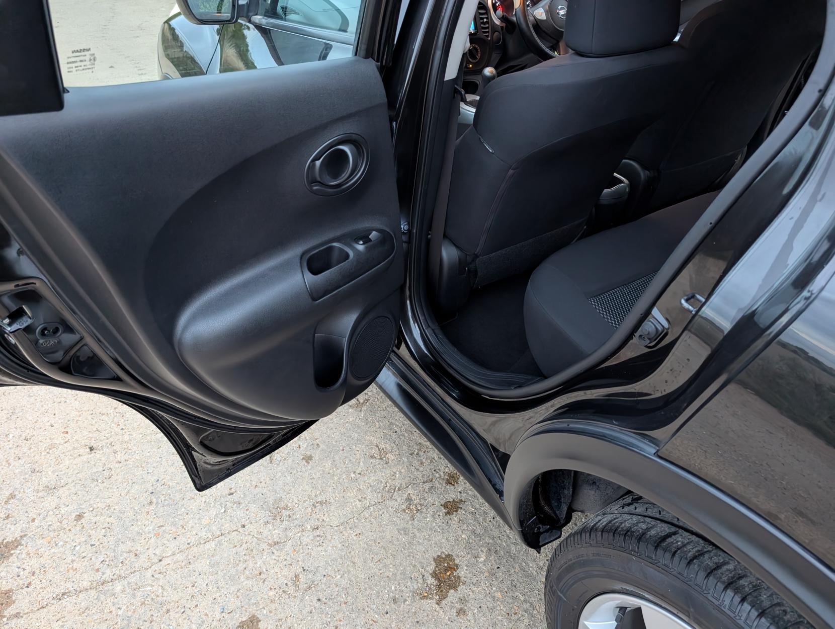 Nissan Juke 1.6 Visia SUV 5dr Petrol Manual Euro 6 (94 ps)