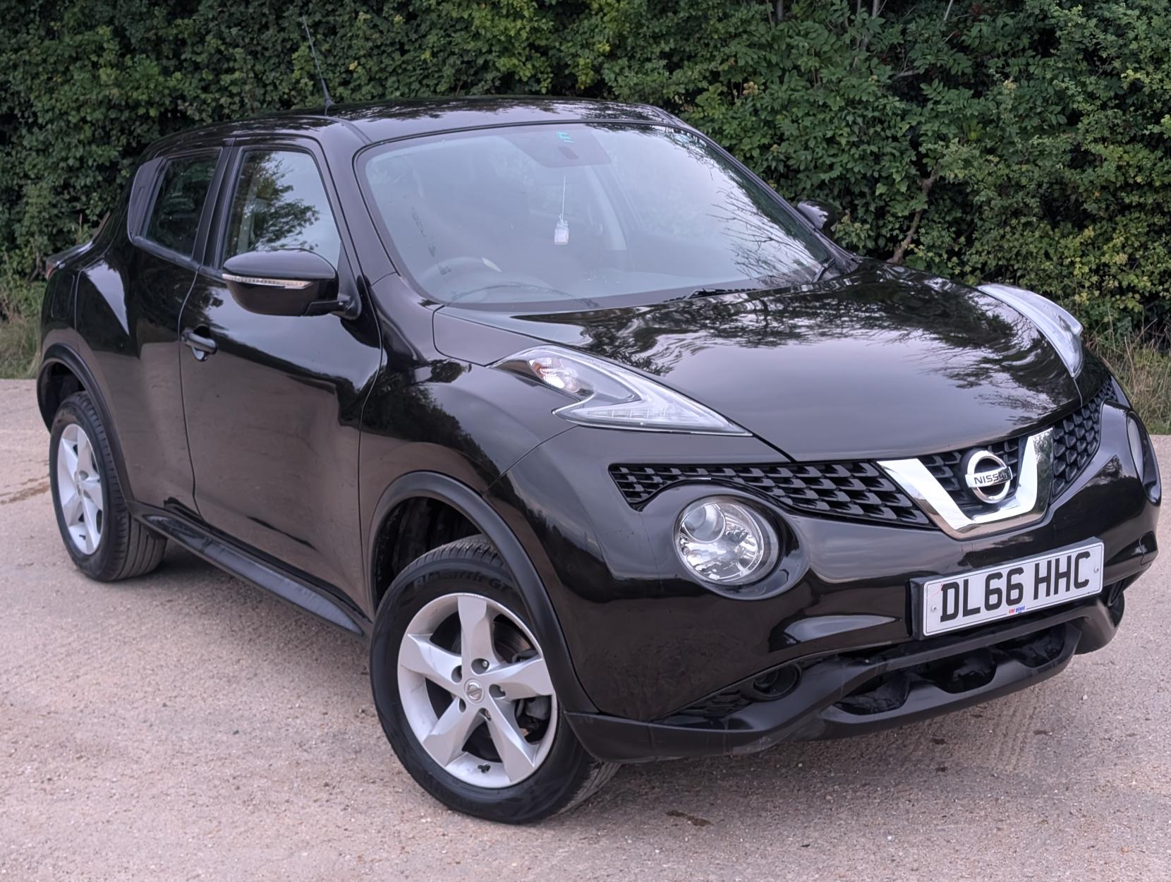 Nissan Juke 1.6 Visia SUV 5dr Petrol Manual Euro 6 (94 ps)