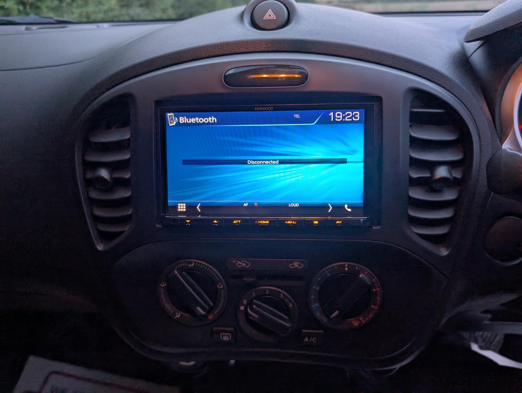 Nissan Juke 1.6 Visia SUV 5dr Petrol Manual Euro 6 (94 ps)