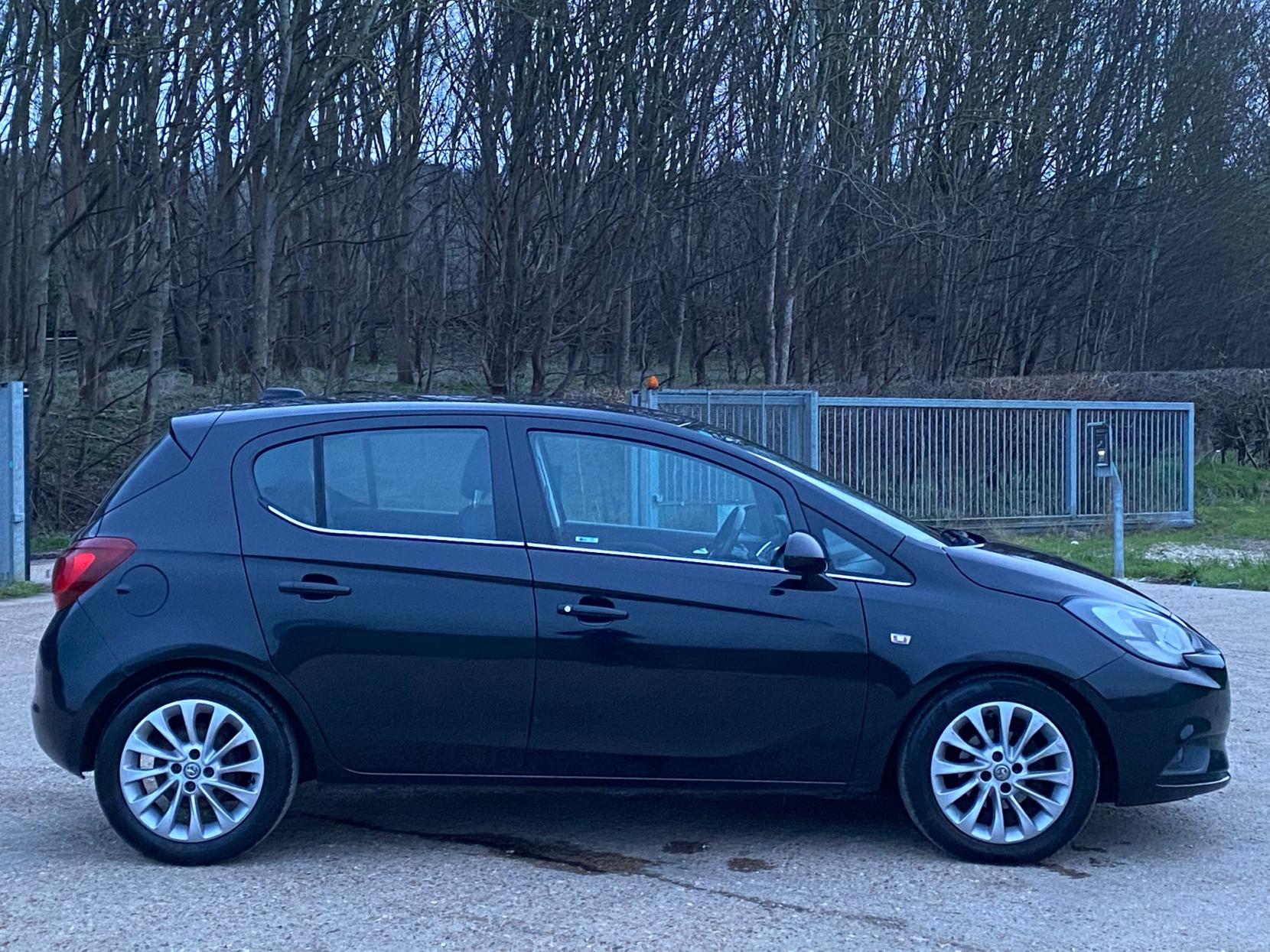 Vauxhall Corsa 1.4i SE Hatchback 5dr Petrol Auto Euro 6 (90 ps)