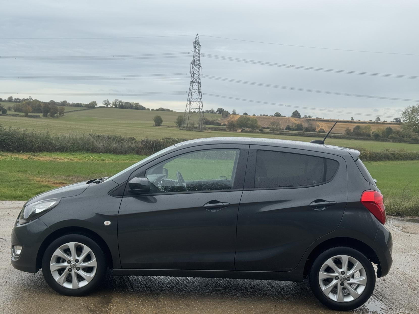 Vauxhall Viva 1.0i SL Hatchback 5dr Petrol Manual Euro 6 (75 ps)