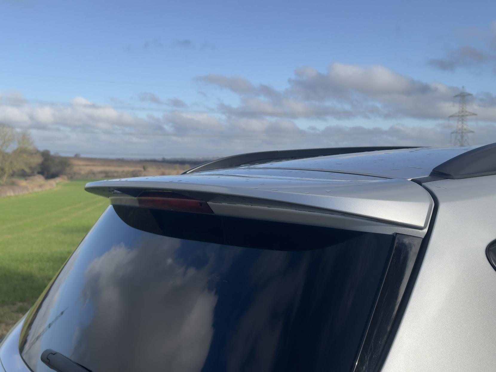 Ford Kuga 2.0 TDCi ST-Line X SUV 5dr Diesel Powershift AWD Euro 6 (s/s) (180 ps)