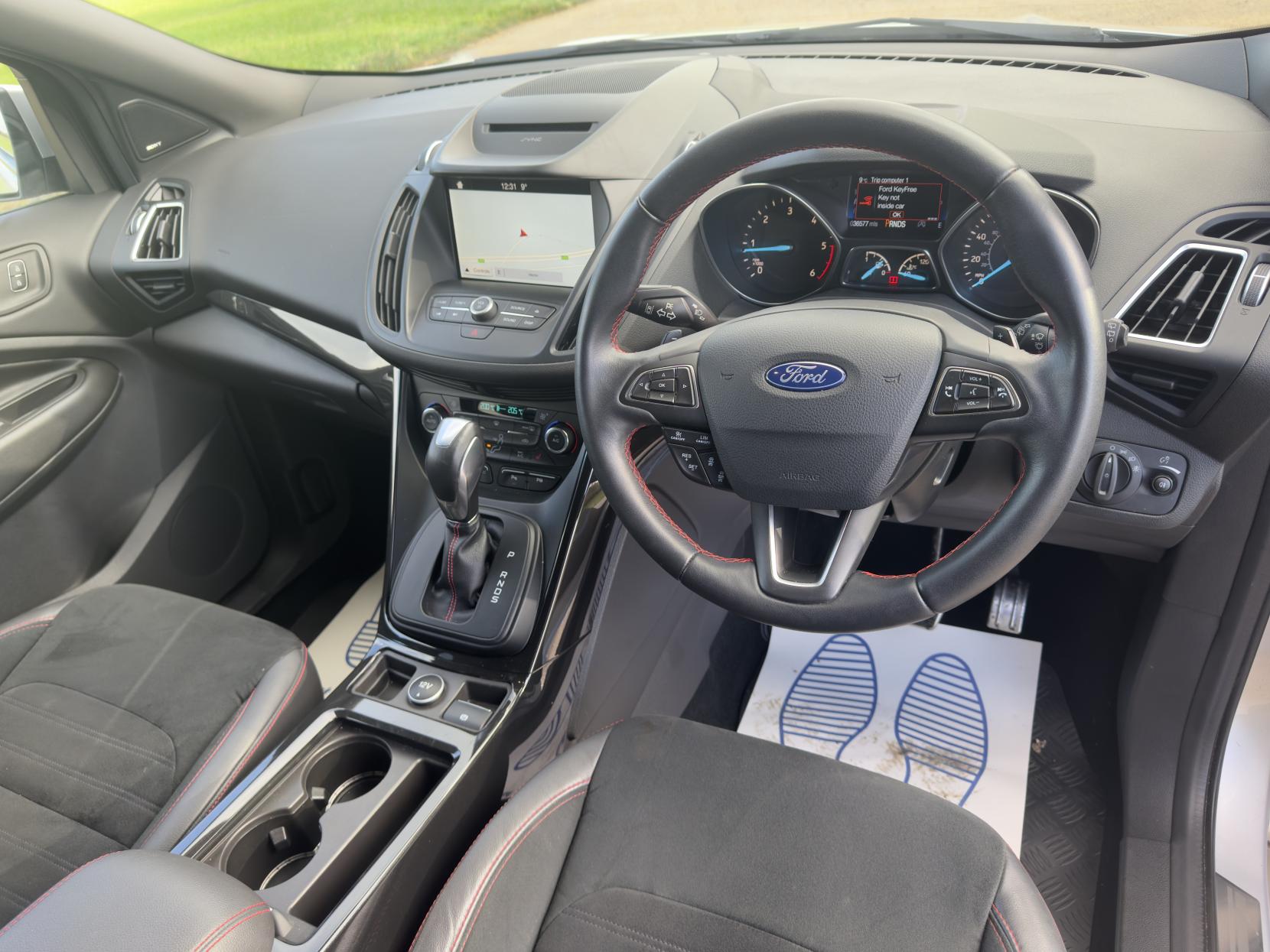 Ford Kuga 2.0 TDCi ST-Line X SUV 5dr Diesel Powershift AWD Euro 6 (s/s) (180 ps)