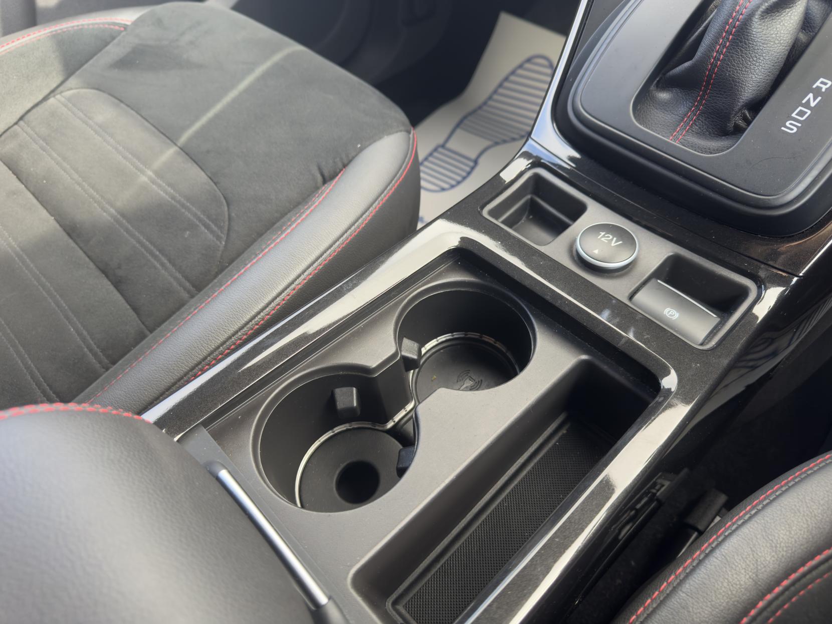 Ford Kuga 2.0 TDCi ST-Line X SUV 5dr Diesel Powershift AWD Euro 6 (s/s) (180 ps)