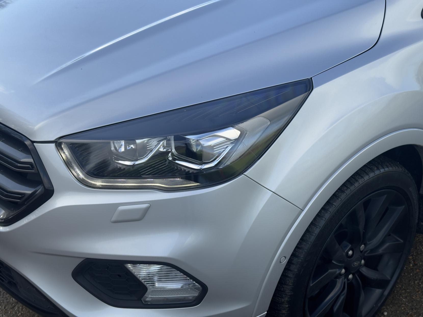 Ford Kuga 2.0 TDCi ST-Line X SUV 5dr Diesel Powershift AWD Euro 6 (s/s) (180 ps)