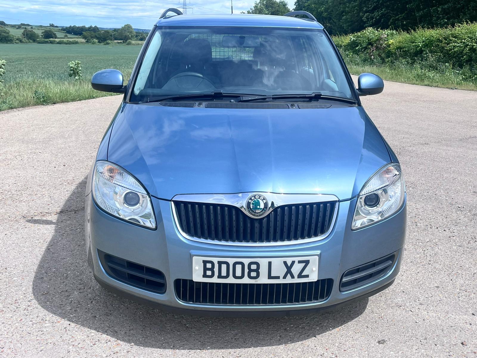 Skoda Fabia 1.6 16V 2 Estate 5dr Petrol Manual (165 g/km, 105 bhp)