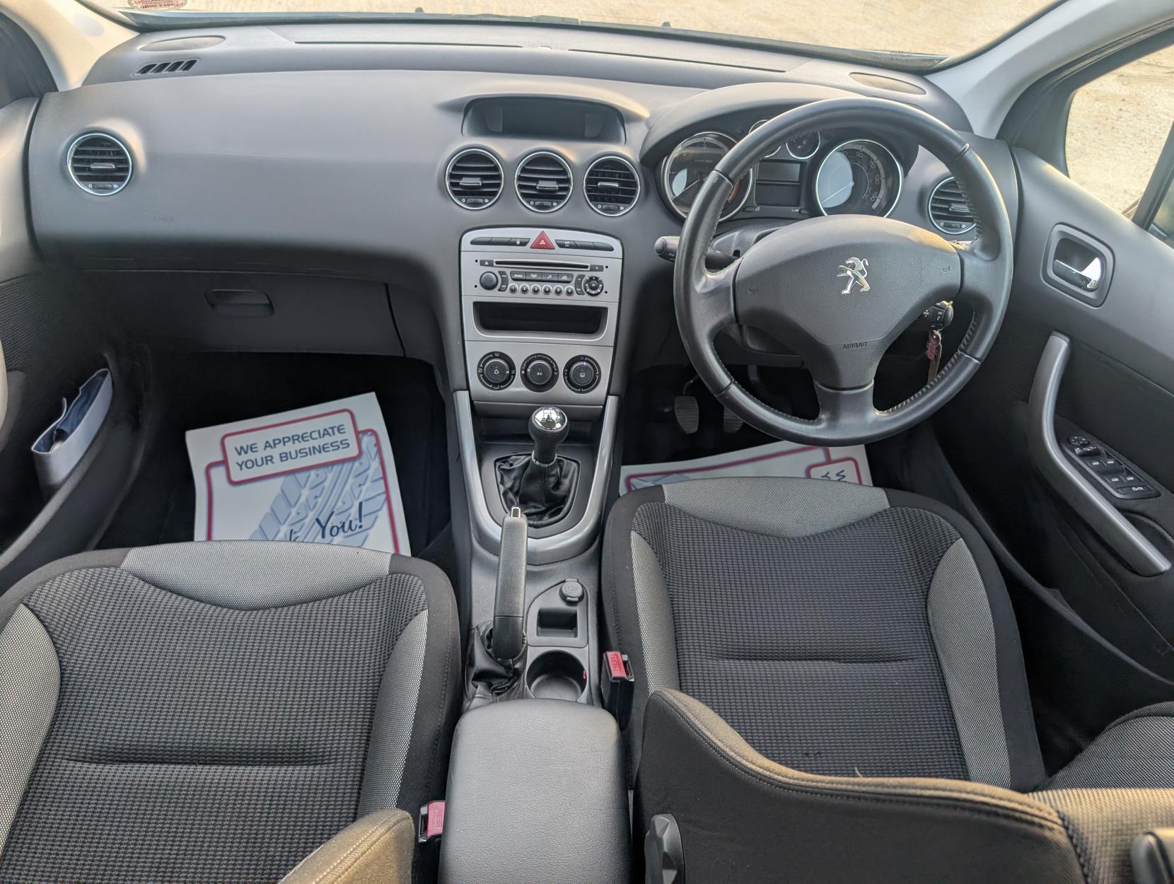 Peugeot 308 1.6 HDi Active Hatchback 5dr Diesel Manual Euro 5 (92 ps)