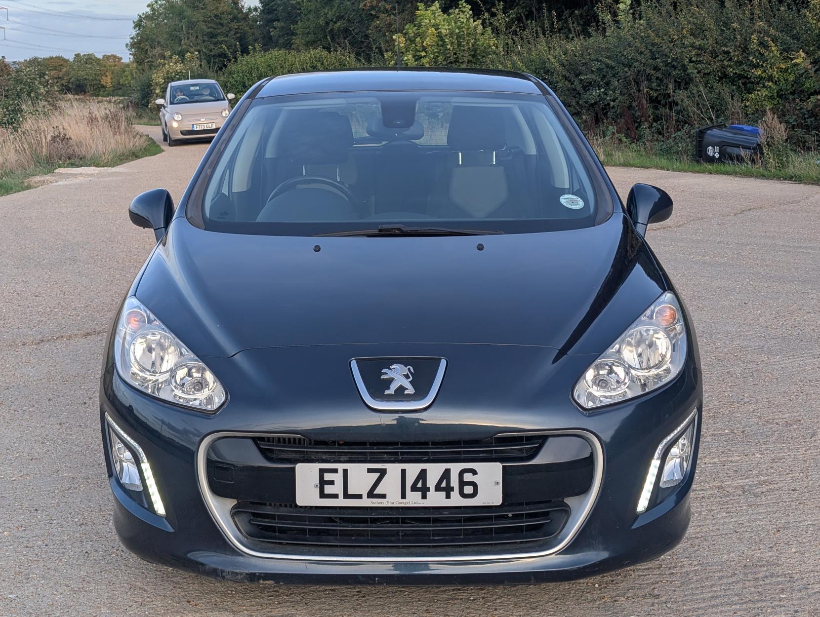 Peugeot 308 1.6 HDi Active Hatchback 5dr Diesel Manual Euro 5 (92 ps)