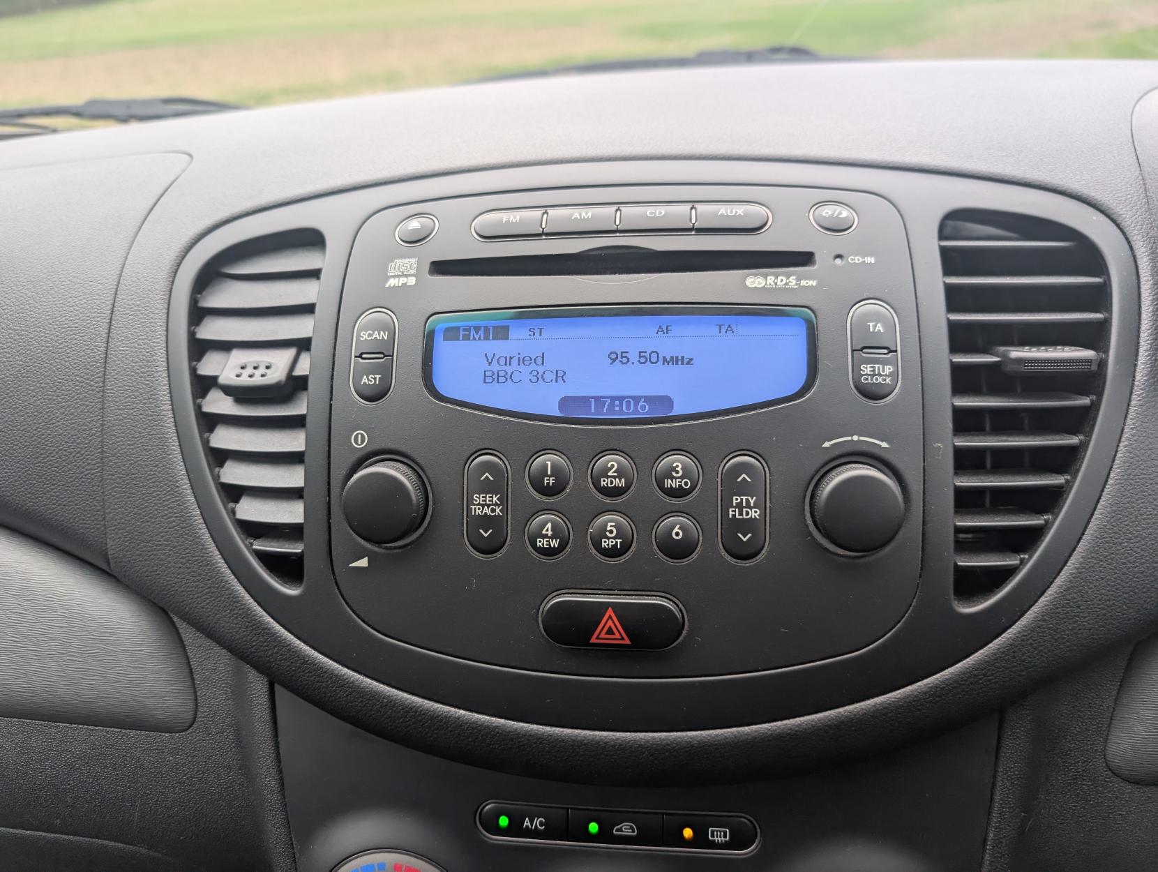 Hyundai i10 1.2 Active Hatchback 5dr Petrol Manual Euro 5 (85 bhp)