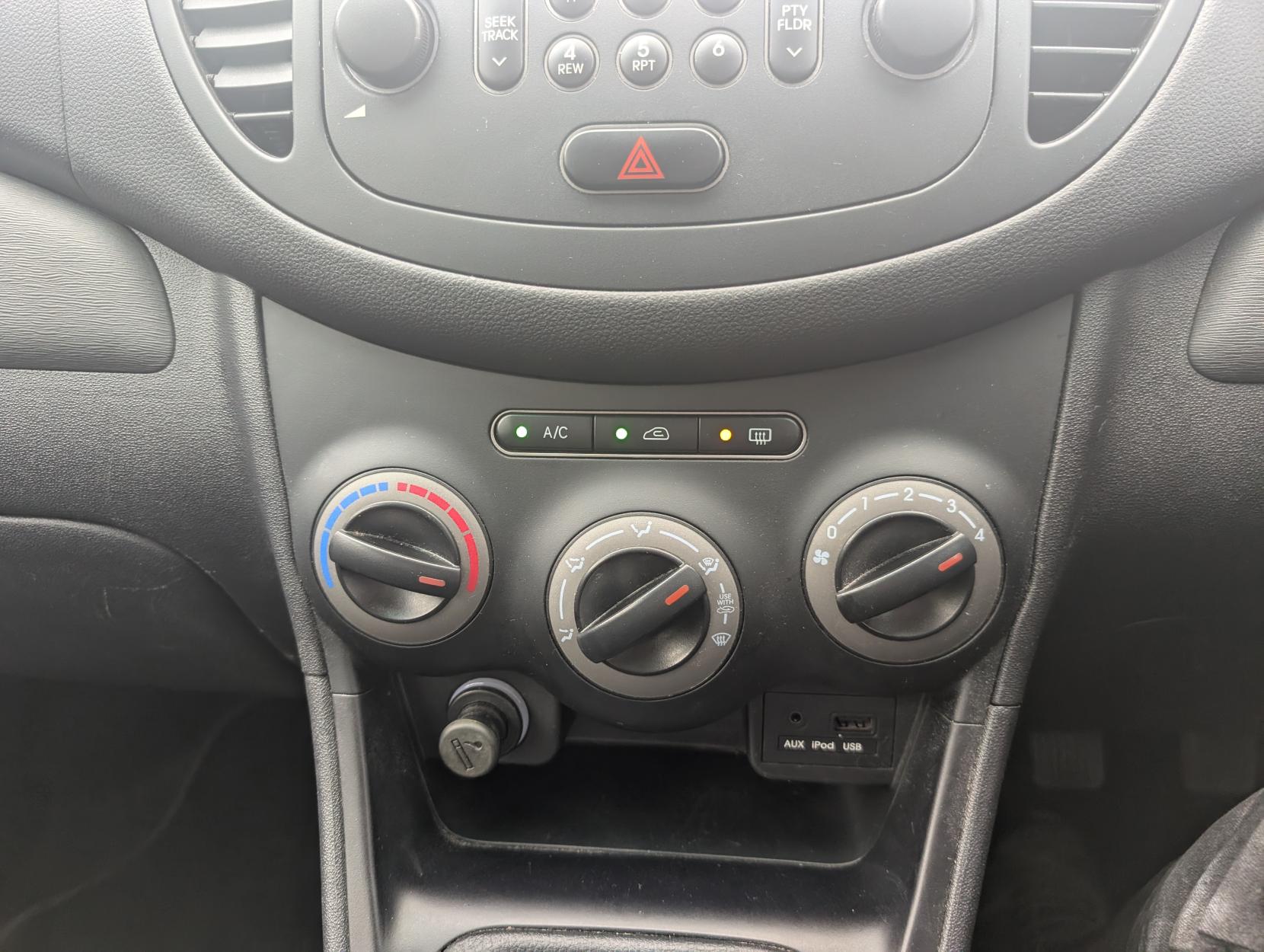 Hyundai i10 1.2 Active Hatchback 5dr Petrol Manual Euro 5 (85 bhp)