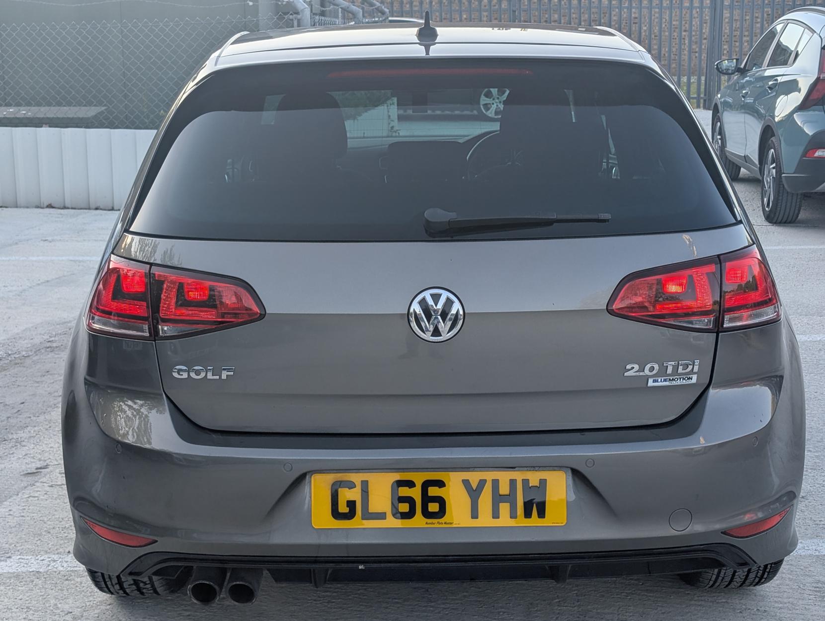 Volkswagen Golf 2.0 TDI BlueMotion Tech R-Line Edition Hatchback 5dr Diesel DSG Euro 6 (s/s) (150 ps)
