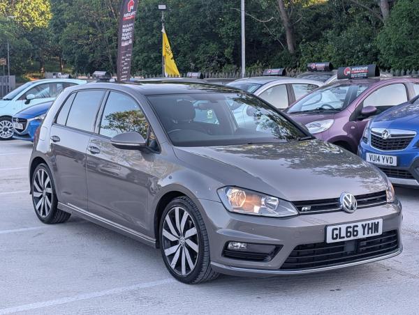 Volkswagen Golf 2.0 TDI BlueMotion Tech R-Line Edition Hatchback 5dr Diesel DSG Euro 6 (s/s) (150 ps)