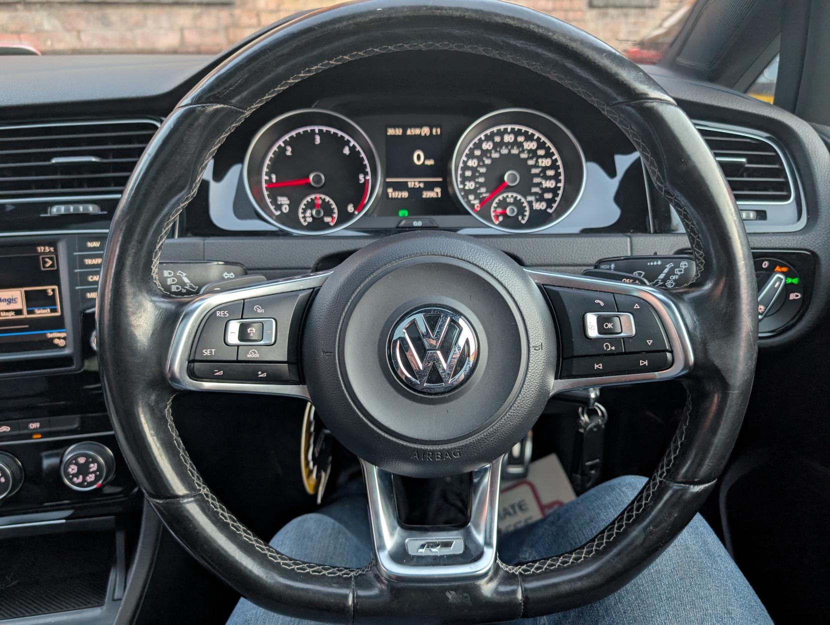 Volkswagen Golf 2.0 TDI BlueMotion Tech R-Line Edition Hatchback 5dr Diesel DSG Euro 6 (s/s) (150 ps)