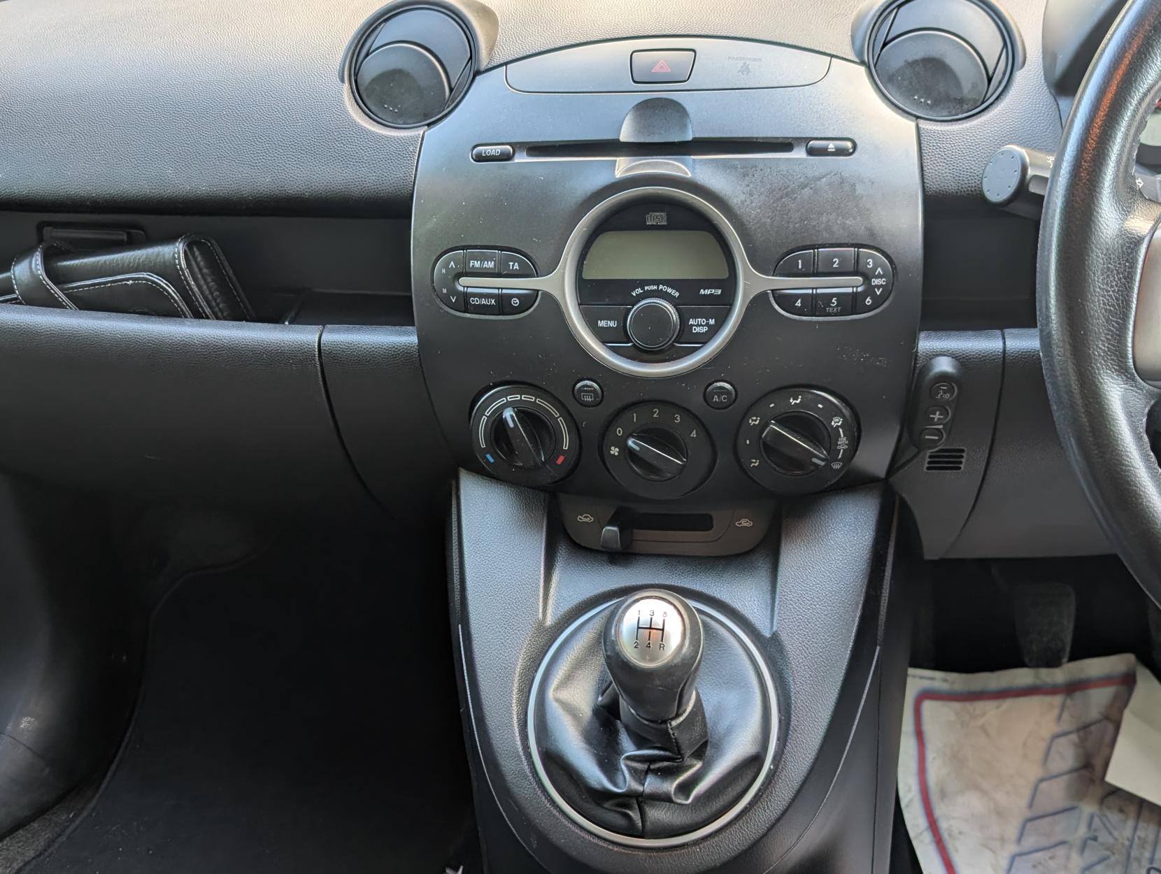 Mazda Mazda2 1.3 Tamura Hatchback 5dr Petrol Manual Euro 4 (86 ps)