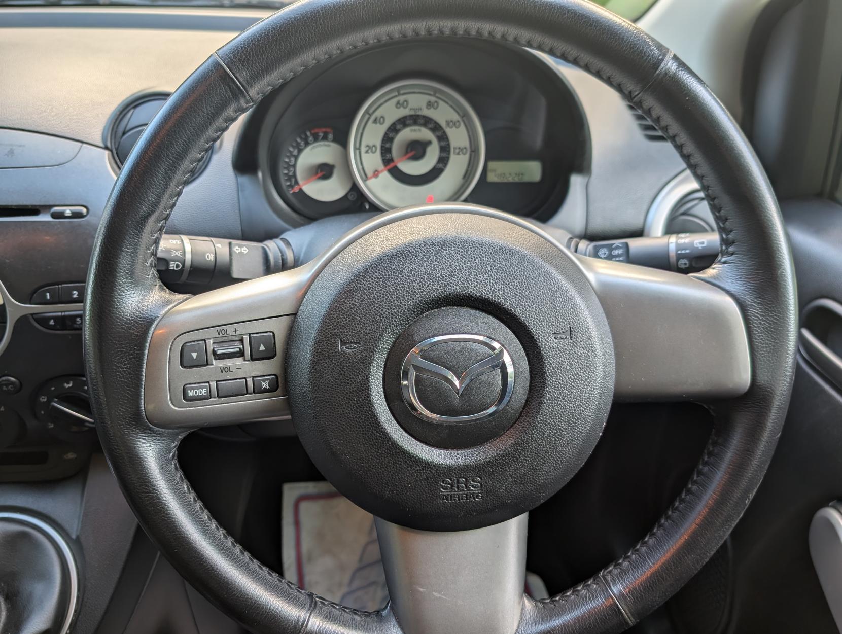 Mazda Mazda2 1.3 Tamura Hatchback 5dr Petrol Manual Euro 4 (86 ps)