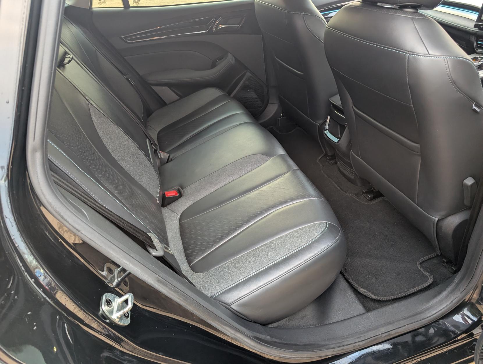 MG MG5 61.1kWh Trophy Long Range Estate 5dr Electric Auto (156 ps)