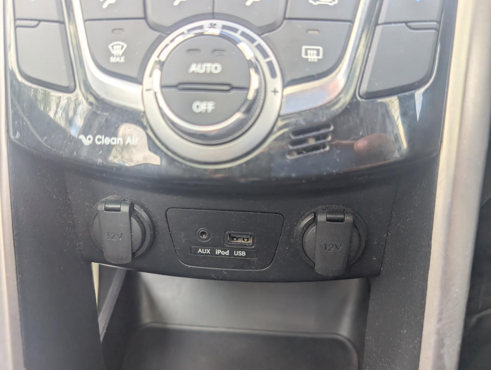 Hyundai i30 1.4 Style Hatchback 5dr Petrol Manual Euro 5 (100 ps)