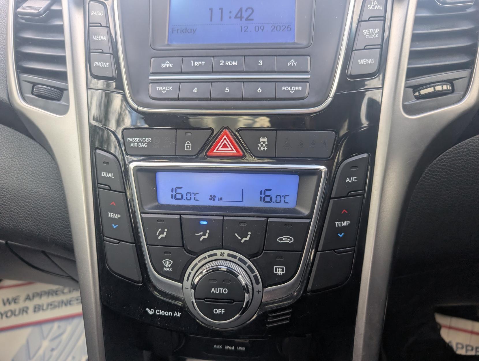 Hyundai i30 1.4 Style Hatchback 5dr Petrol Manual Euro 5 (100 ps)