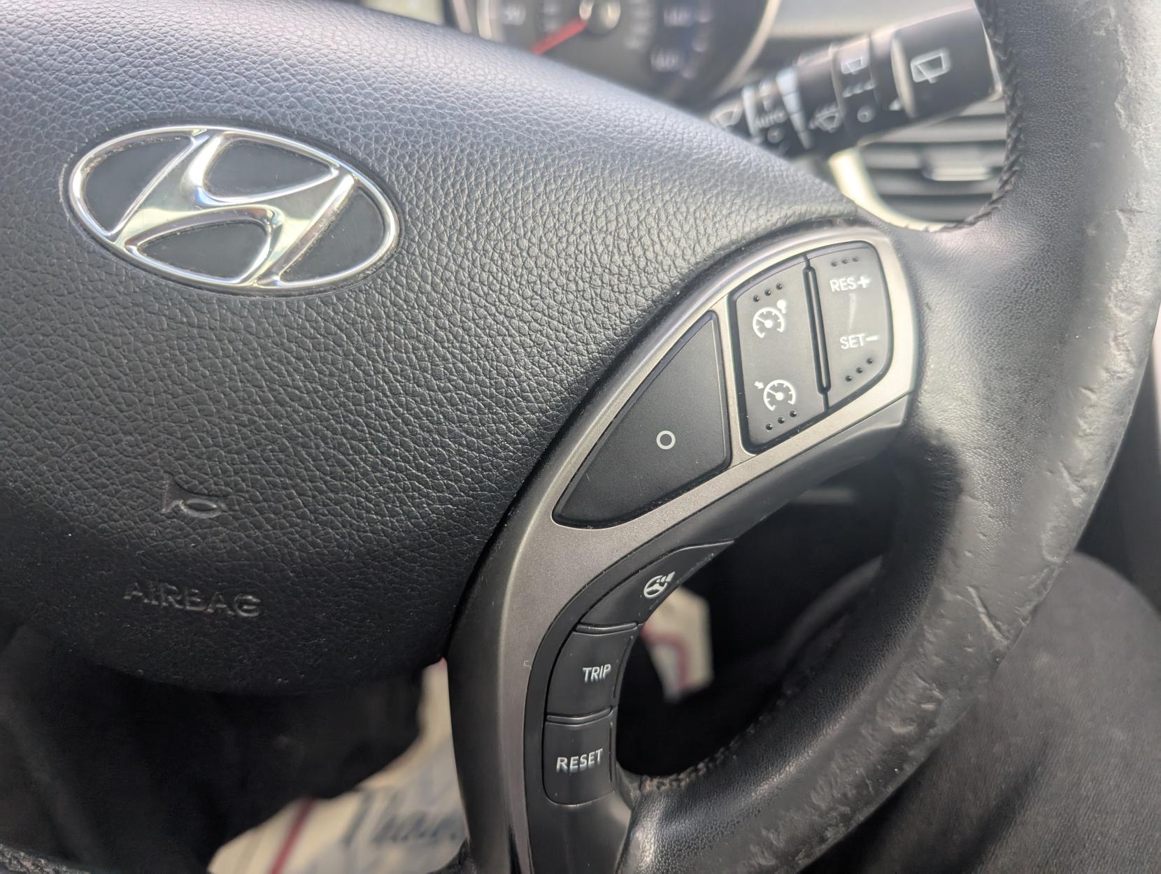 Hyundai i30 1.4 Style Hatchback 5dr Petrol Manual Euro 5 (100 ps)