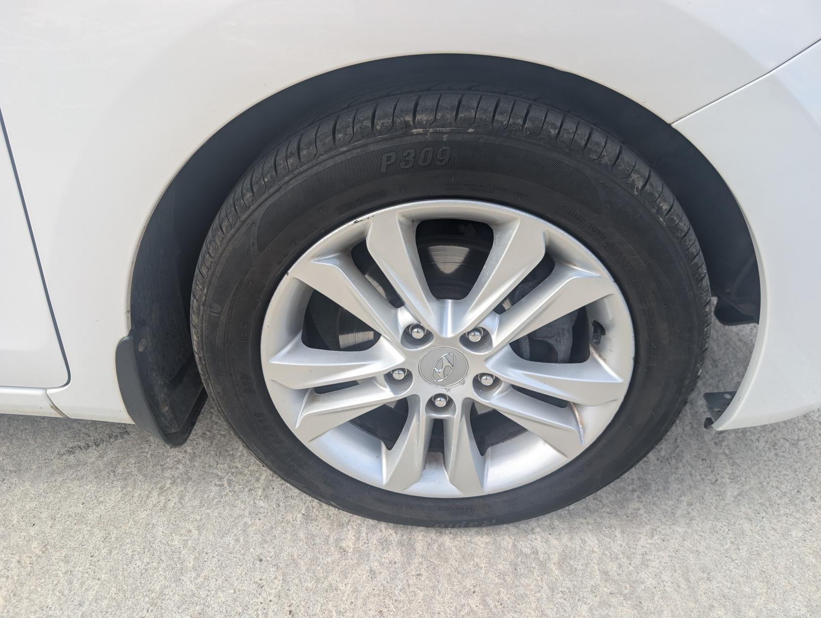 Hyundai i30 1.4 Style Hatchback 5dr Petrol Manual Euro 5 (100 ps)