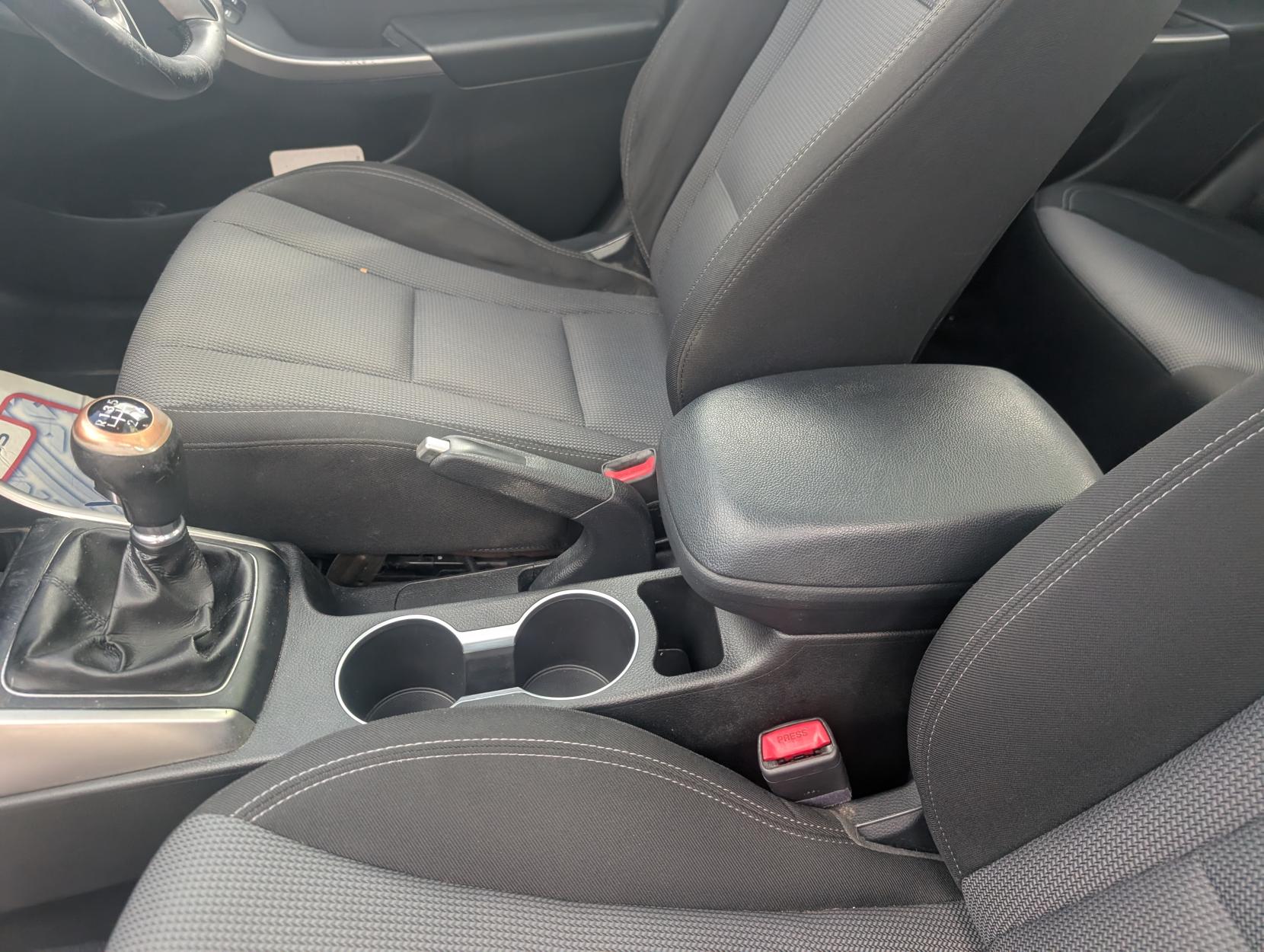 Hyundai i30 1.4 Style Hatchback 5dr Petrol Manual Euro 5 (100 ps)