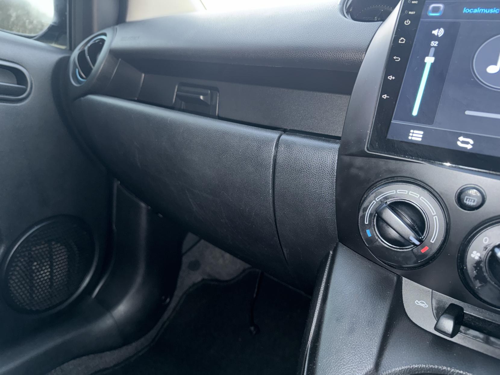 Mazda Mazda2 1.3 TS Hatchback 5dr Petrol Manual Euro 5 (a/c) (75 ps)