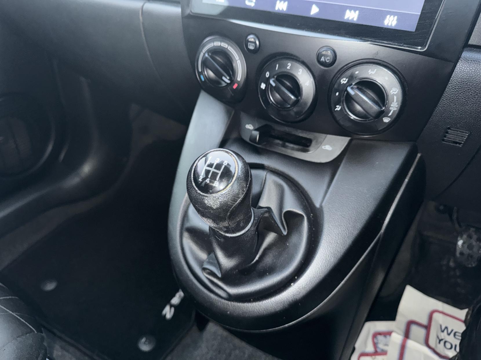 Mazda Mazda2 1.3 TS Hatchback 5dr Petrol Manual Euro 5 (a/c) (75 ps)