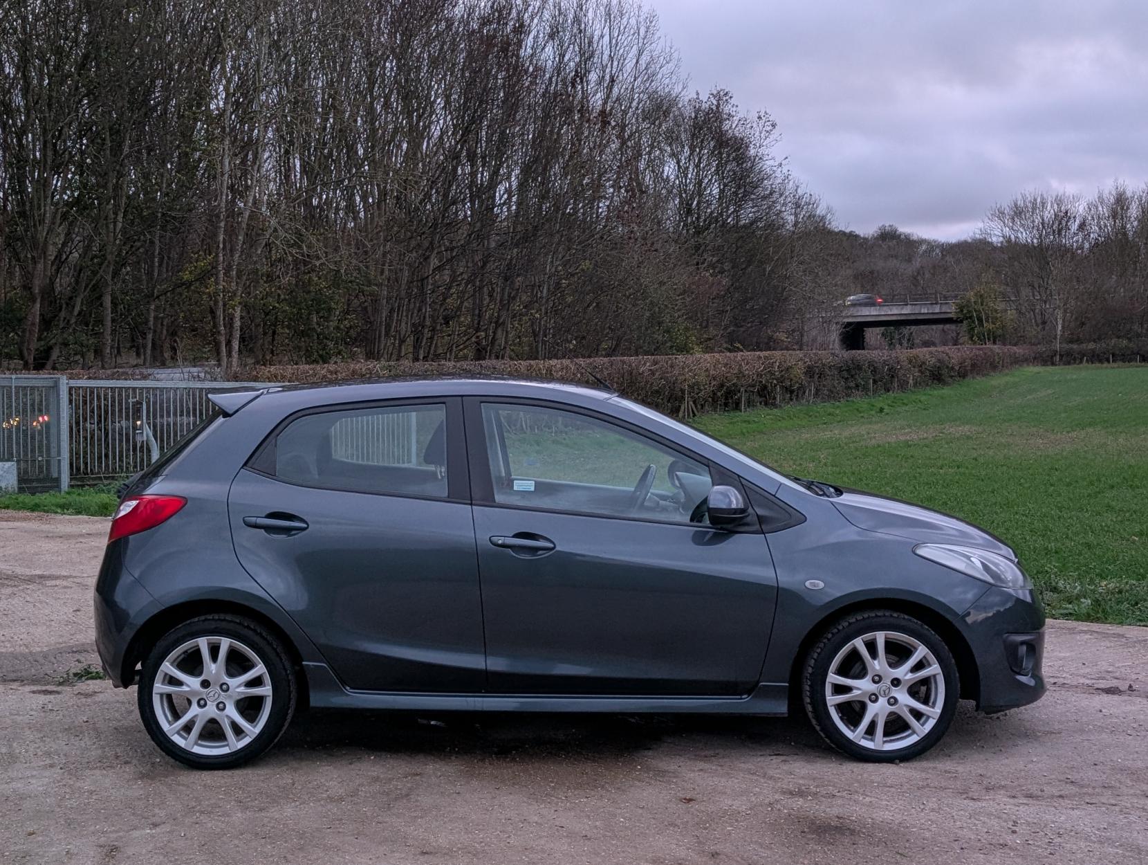 Mazda Mazda2 1.5 Sport Hatchback 5dr Petrol Manual Euro 4 (103 ps)