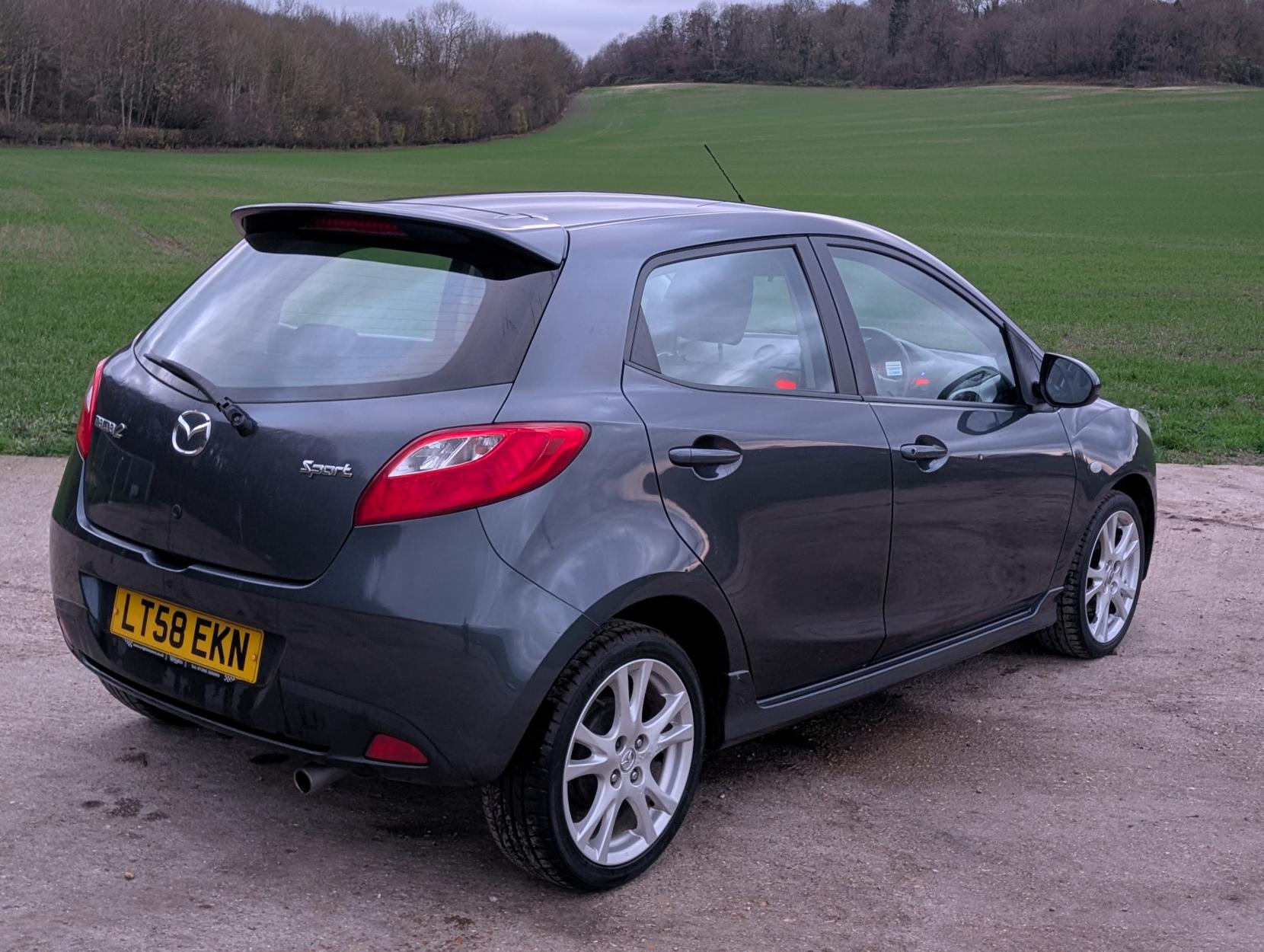 Mazda Mazda2 1.5 Sport Hatchback 5dr Petrol Manual Euro 4 (103 ps)