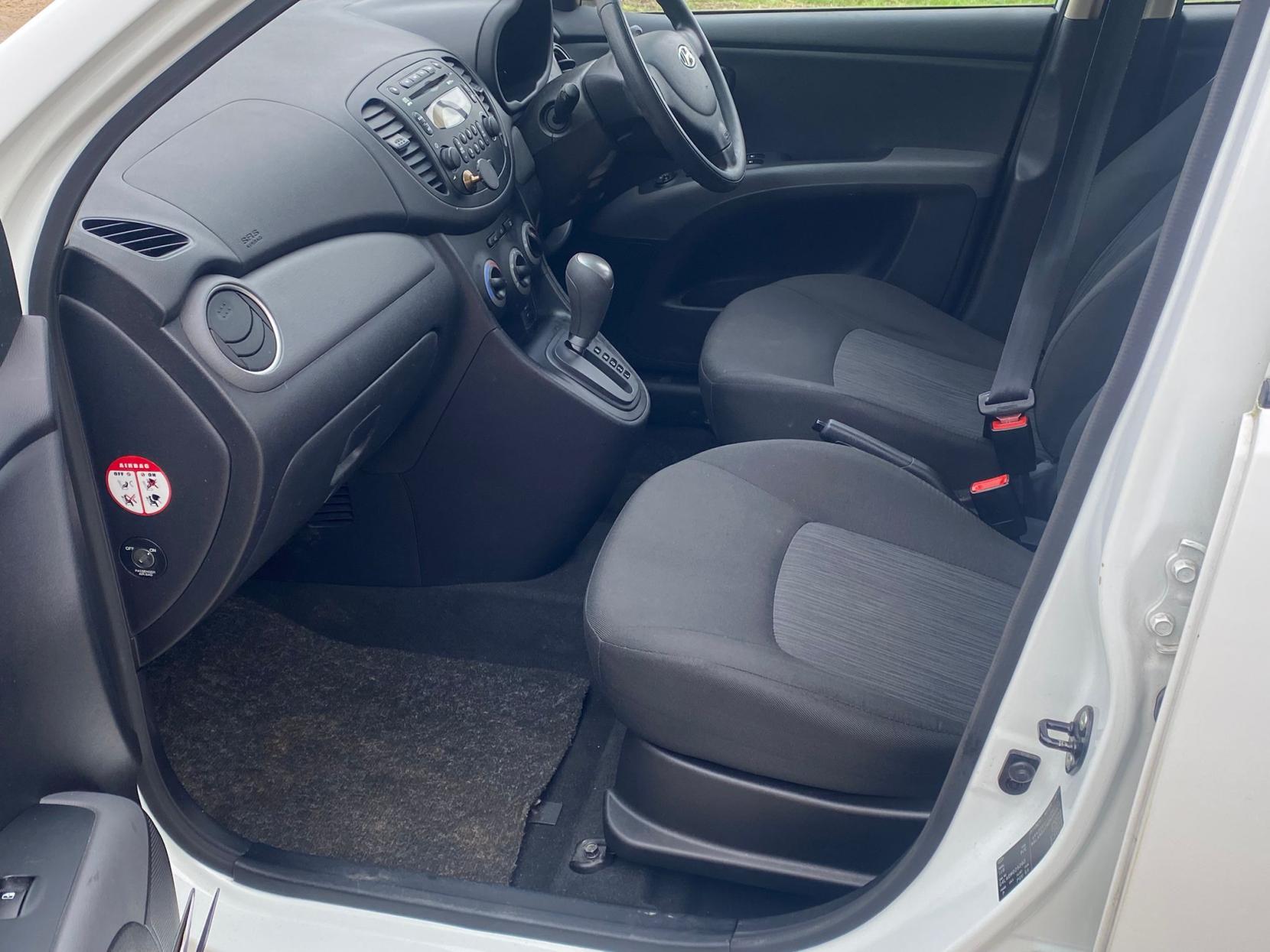 Hyundai i10 1.2 Active Hatchback 5dr Petrol Auto Euro 5 (85 bhp)