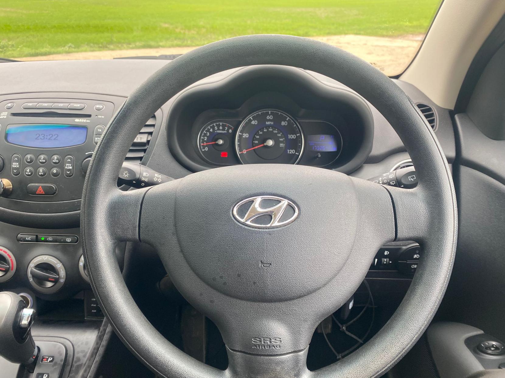 Hyundai i10 1.2 Active Hatchback 5dr Petrol Auto Euro 5 (85 bhp)