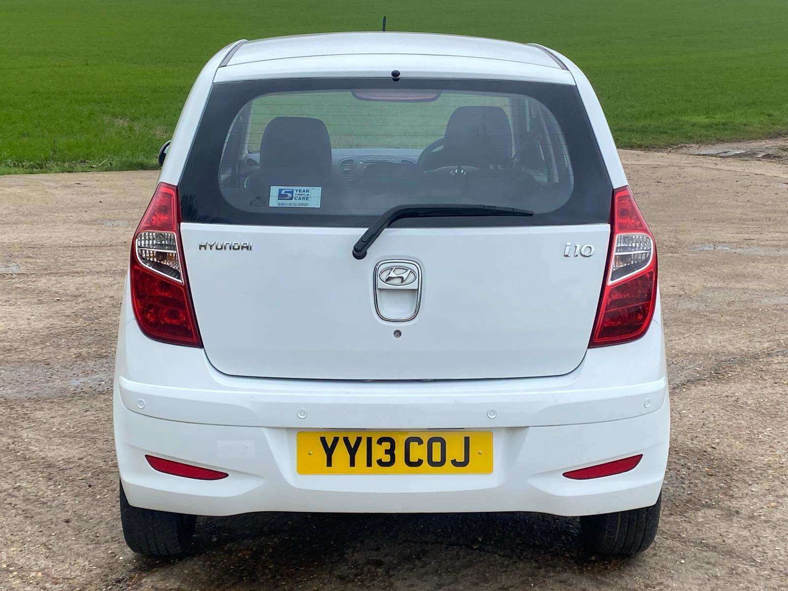 Hyundai i10 1.2 Active Hatchback 5dr Petrol Auto Euro 5 (85 bhp)