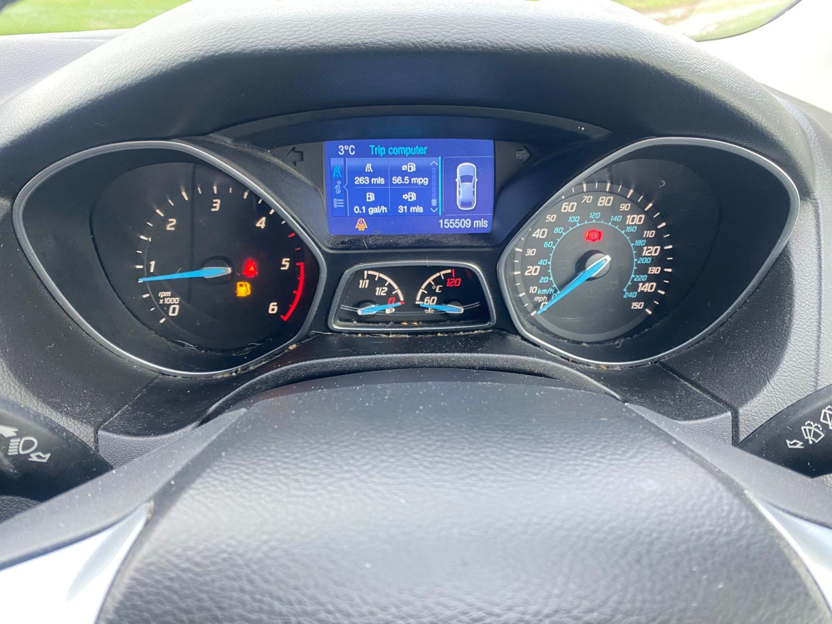 Ford Focus 1.6 TDCi Zetec Navigator Hatchback 5dr Diesel Manual Euro 5 (s/s) (115 ps)