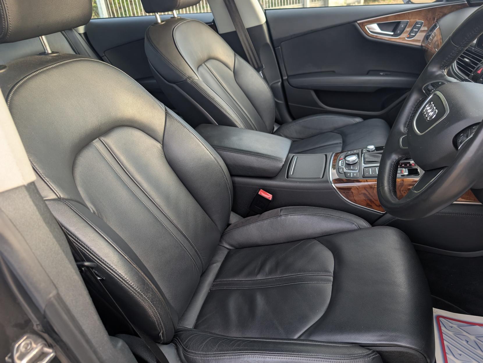 Audi A7 3.0 TFSI V6 SE Sportback 5dr Petrol S Tronic quattro Euro 5 (s/s) (4Seat) (300 ps)