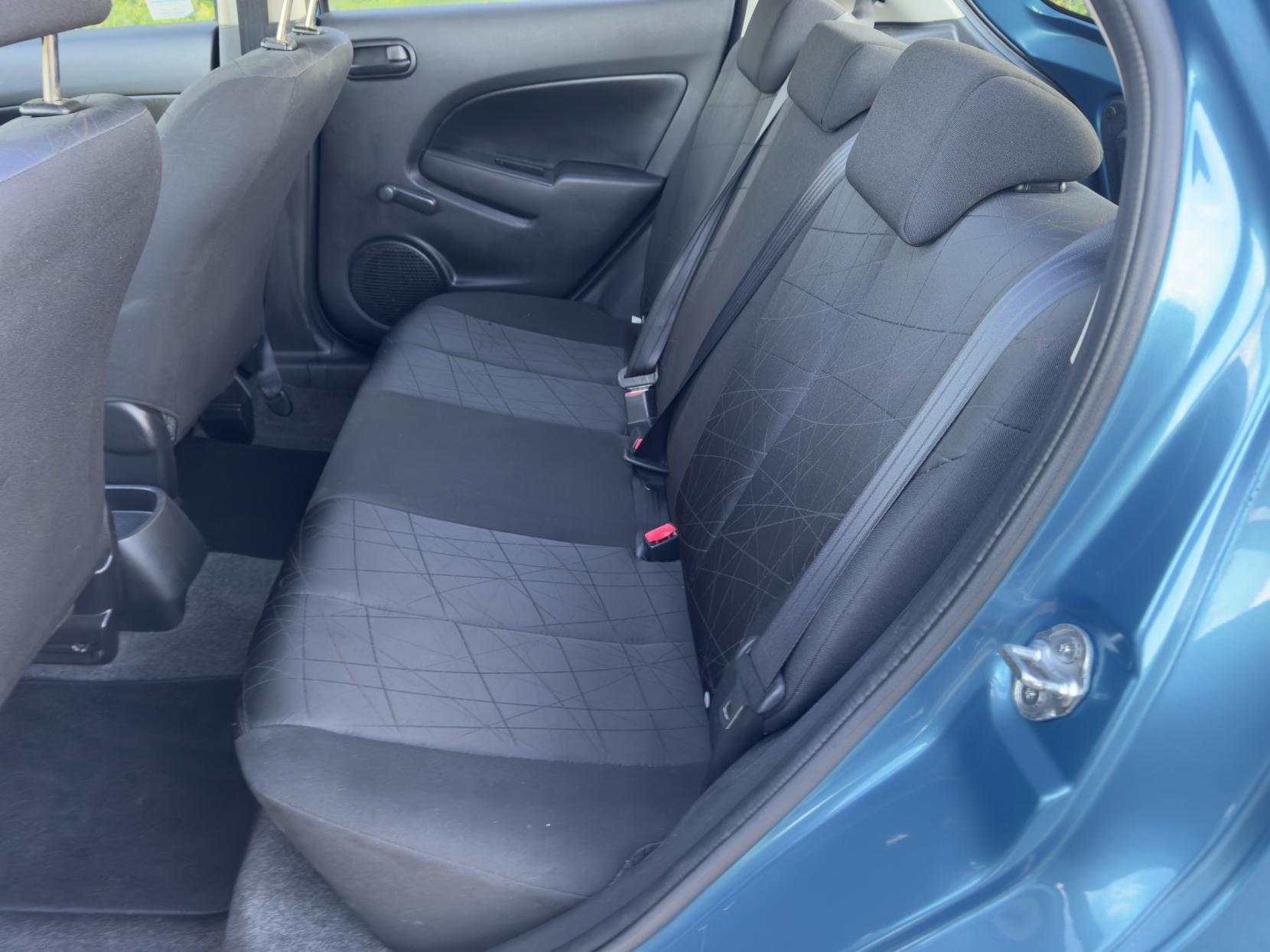 Mazda Mazda2 1.3 TS Hatchback 5dr Petrol Manual Euro 5 (a/c) (75 ps)