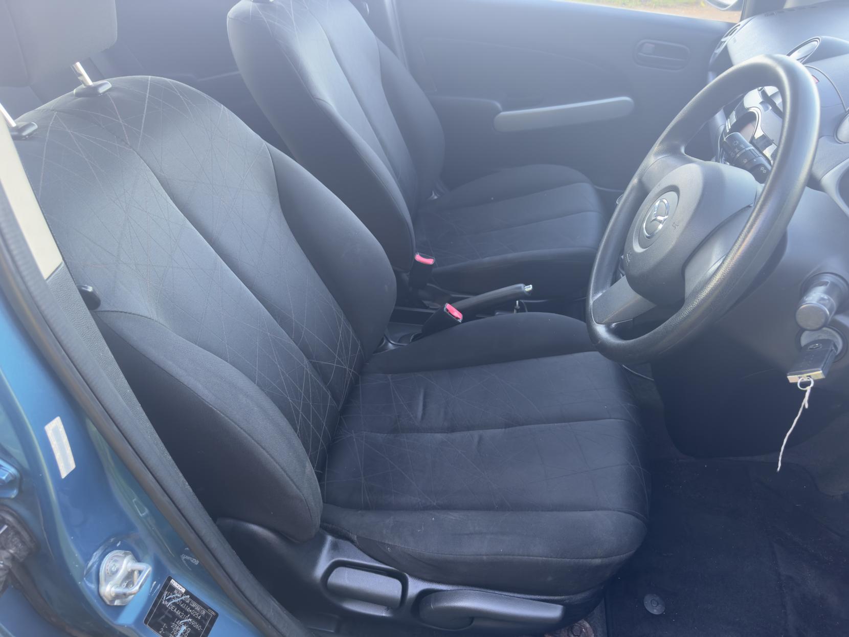 Mazda Mazda2 1.3 TS Hatchback 5dr Petrol Manual Euro 5 (a/c) (75 ps)