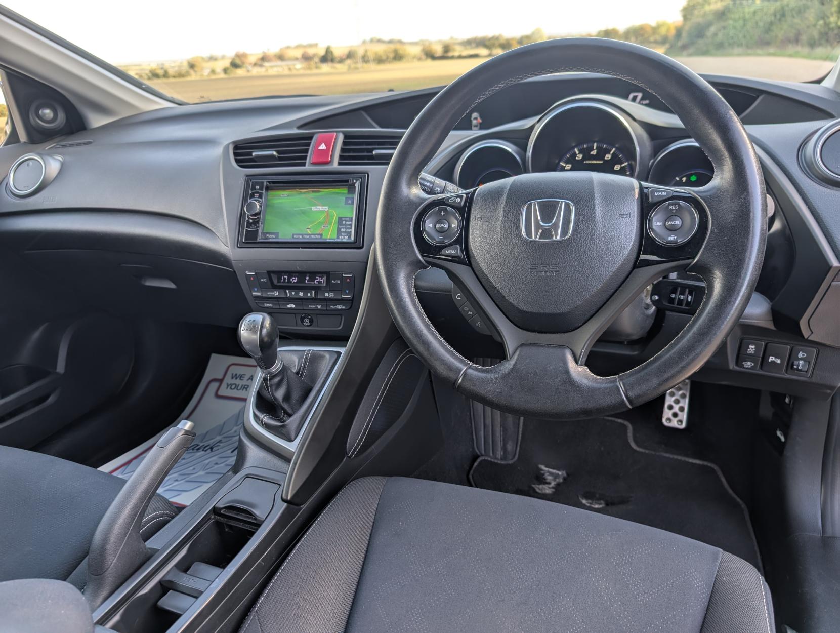 Honda Civic 1.8 i-VTEC SE Plus Hatchback 5dr Petrol Manual Euro 5 (s/s) (142 ps)